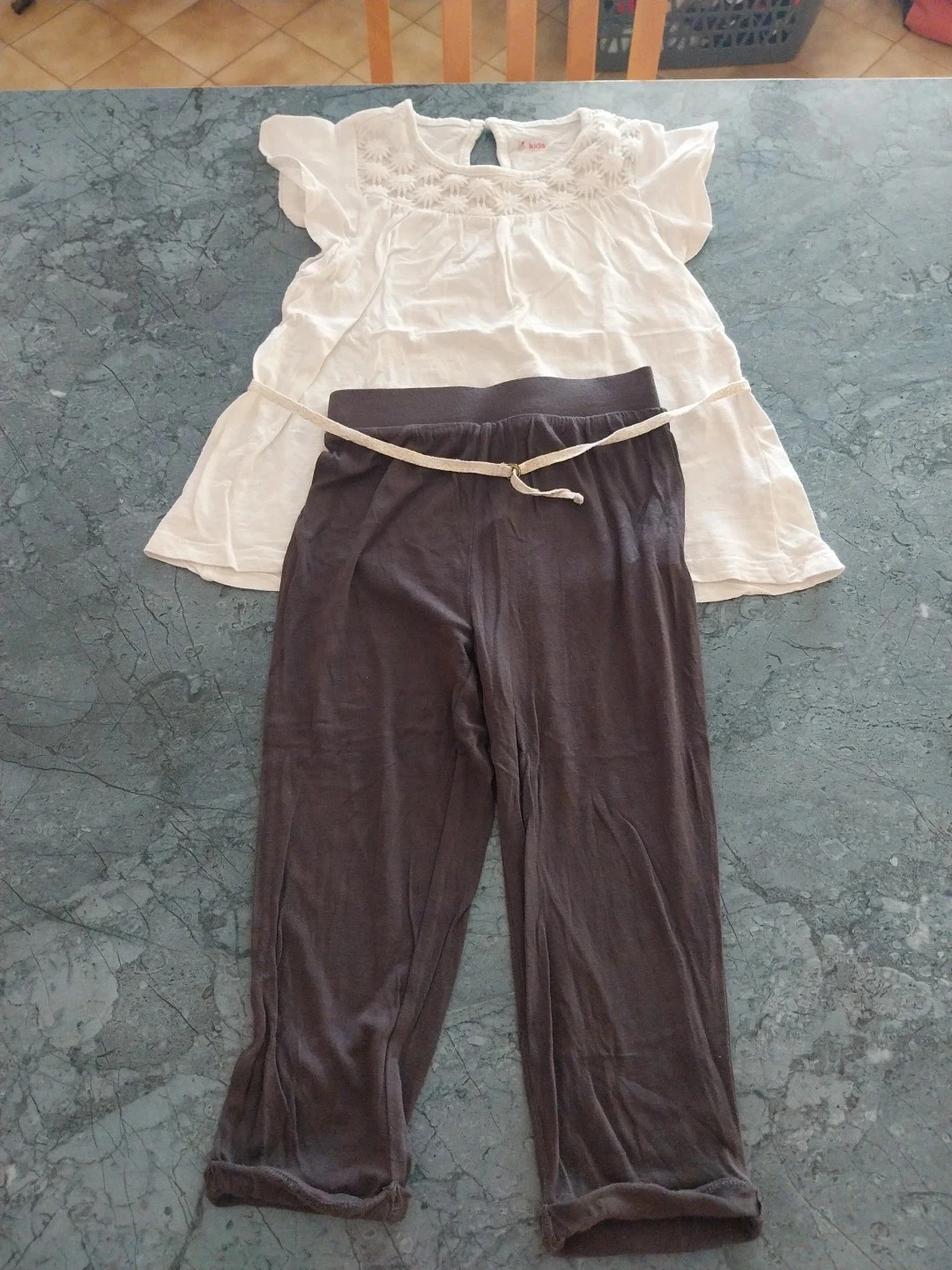 Ensemble tunique et son legging court 6 ans